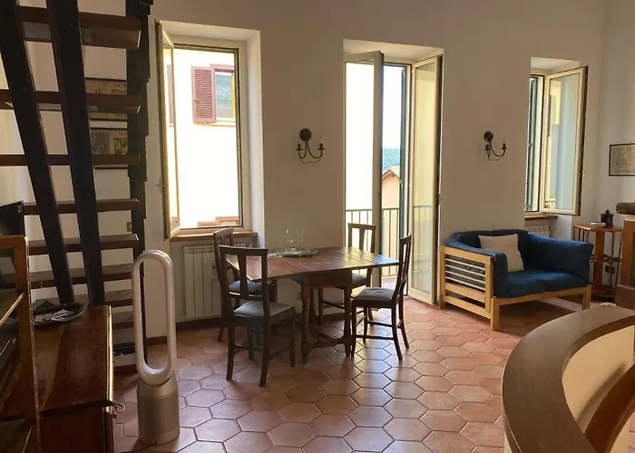La Luce Del Borgo